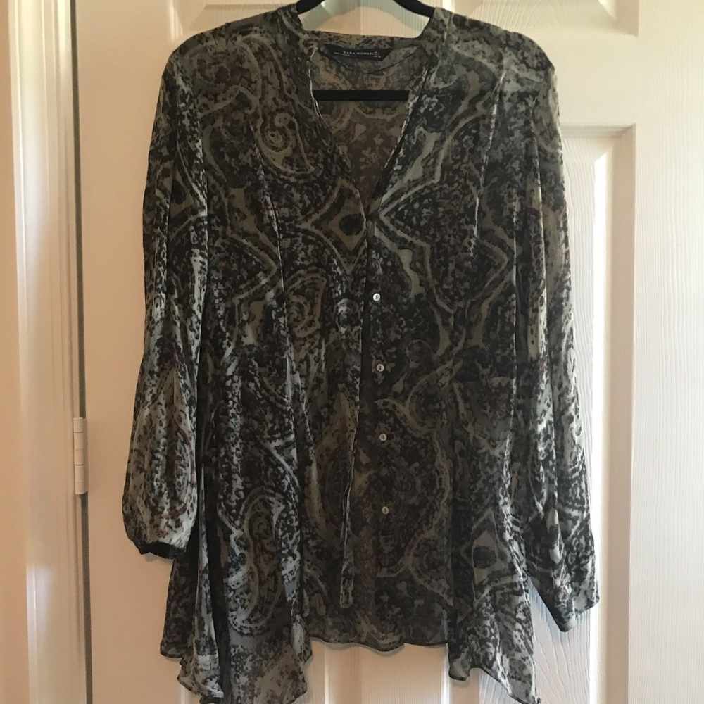 Zara flowy pattern blouse